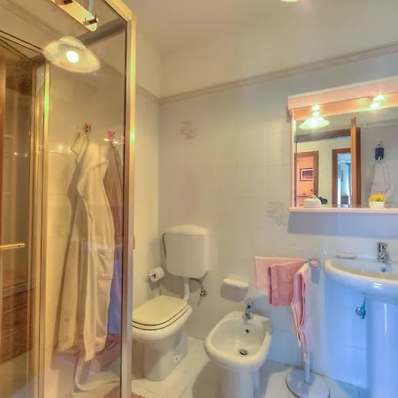 Casa Elisabetta 100m From - Happy *