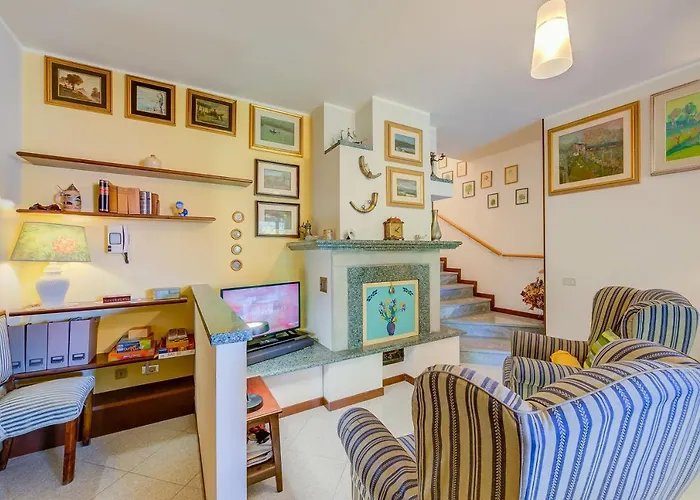 Casa Elisabetta 100m From - Happy 斯特雷萨