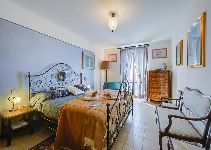 Casa Elisabetta 100m From - Happy