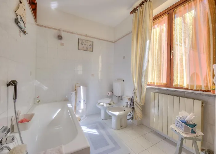 Casa Elisabetta 100m From - Happy 斯特雷萨